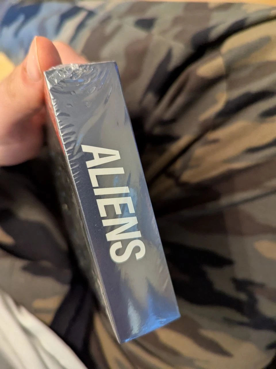 Aliens Sigourney Weaver & Cast SEALED VHS Tape Signed Autographed Mint Beckett