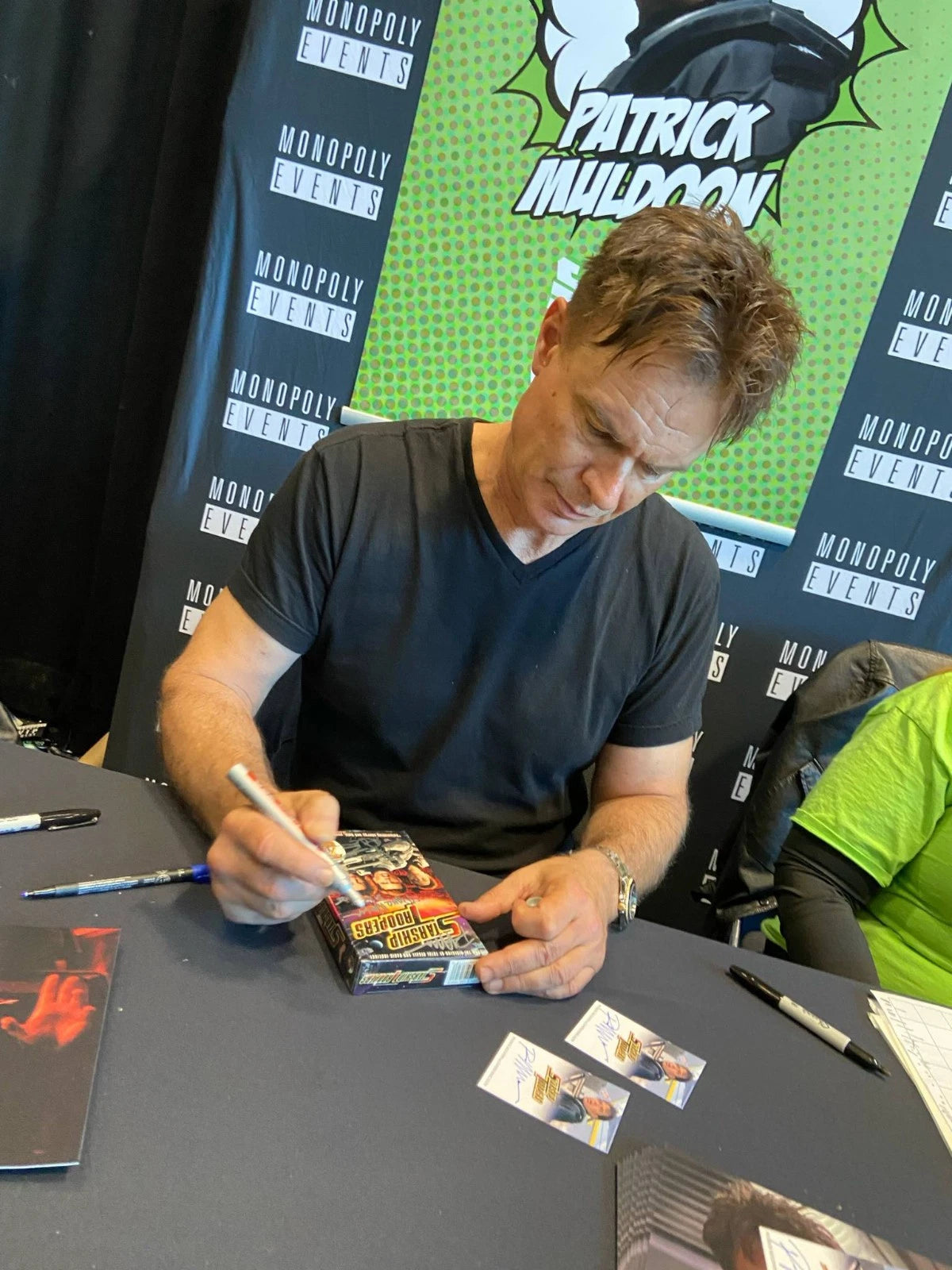 Starship Troopers Denise Richads & Cast SEALED VHS Tape Signed Autographed Mint