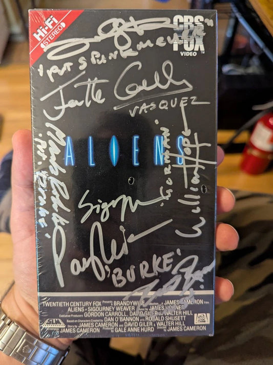 Aliens Sigourney Weaver & Cast SEALED VHS Tape Signed Autographed Mint Beckett